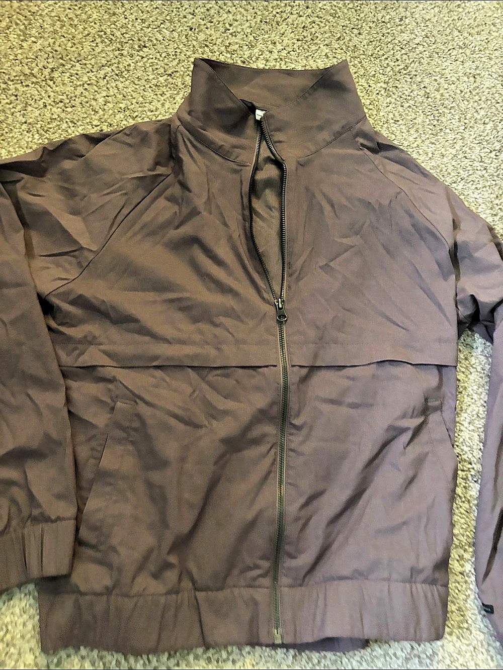 Columbia women’s  Windbreaker lavender Size medium Like New